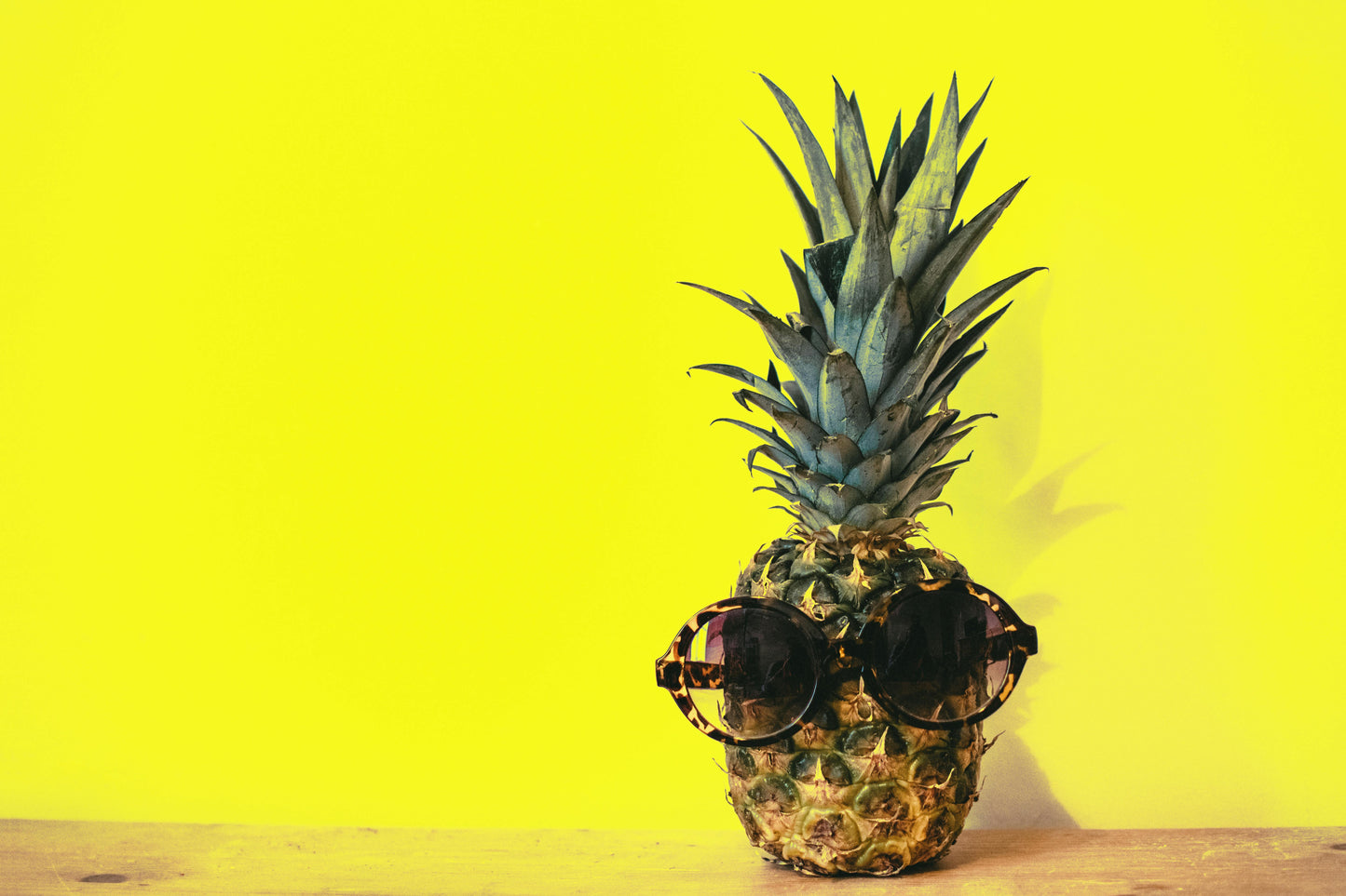 Pineapple and sage candle